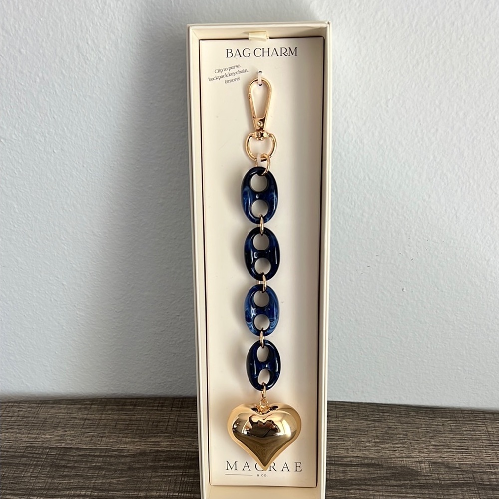 ✨Darling Dangling Heart Bag Charm 💛